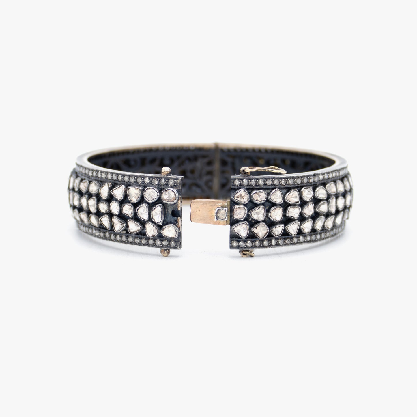 AM Studio Rosecut Diamond Bangle