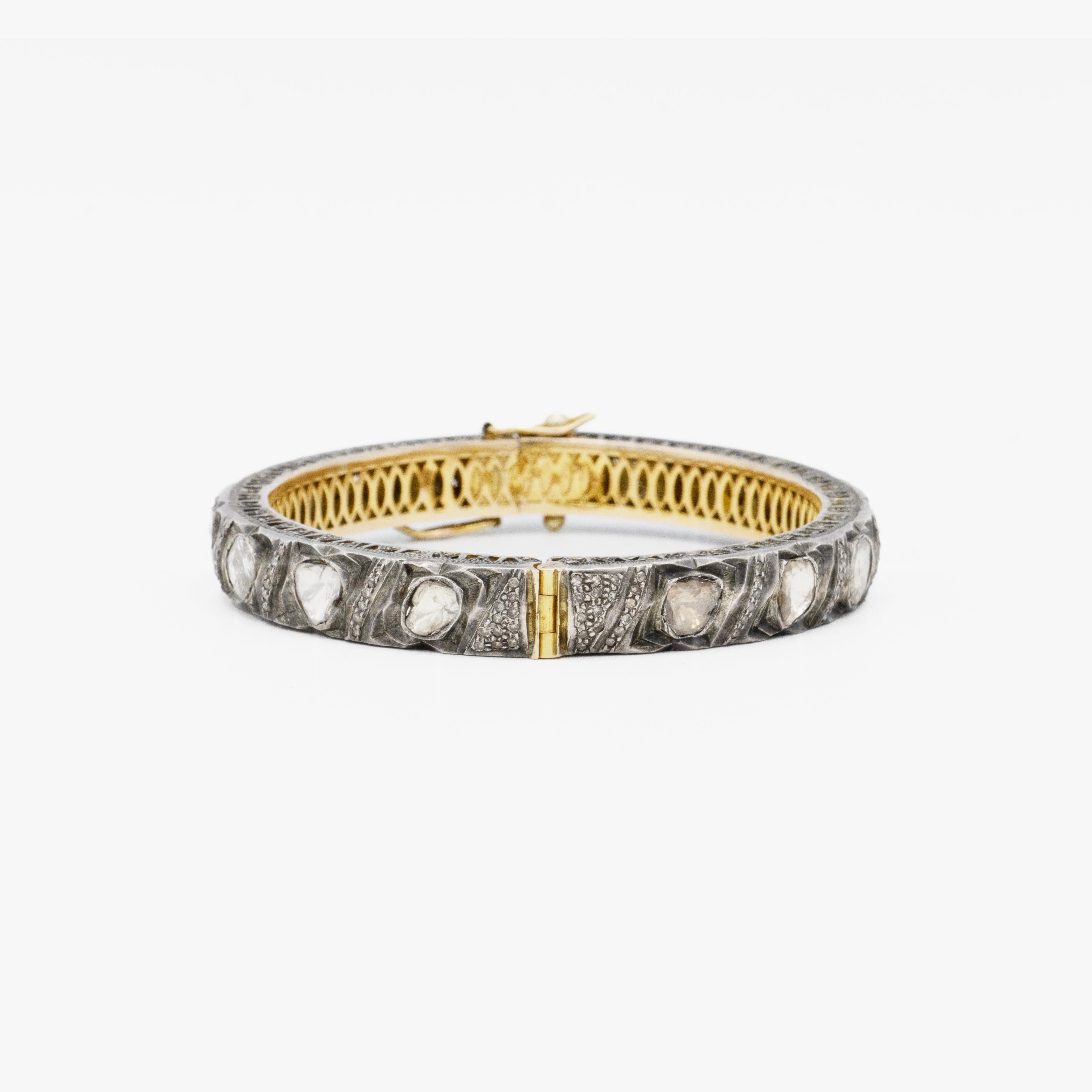AM Studio Polki Diamond Bangle