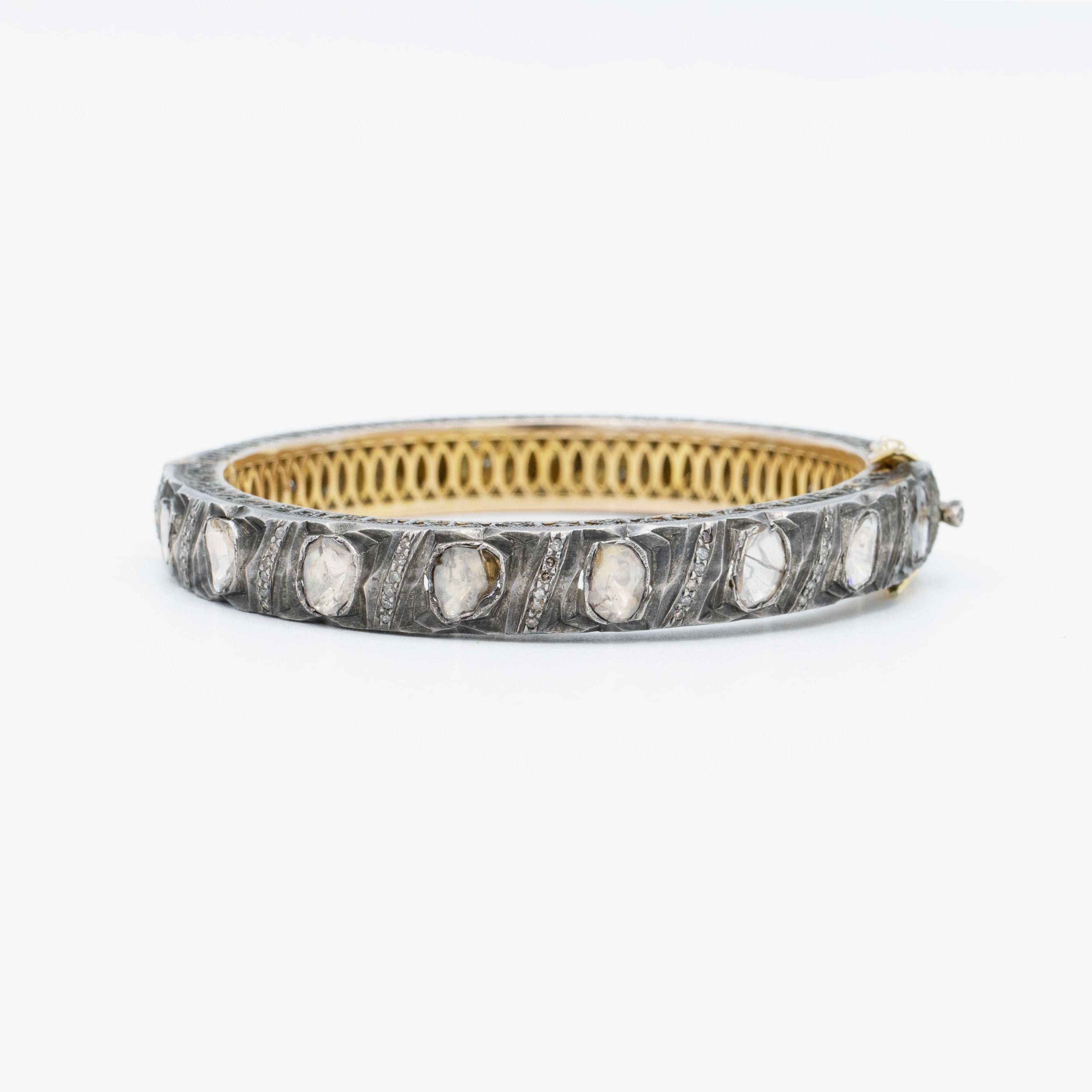 AM Studio Polki Diamond Bangle