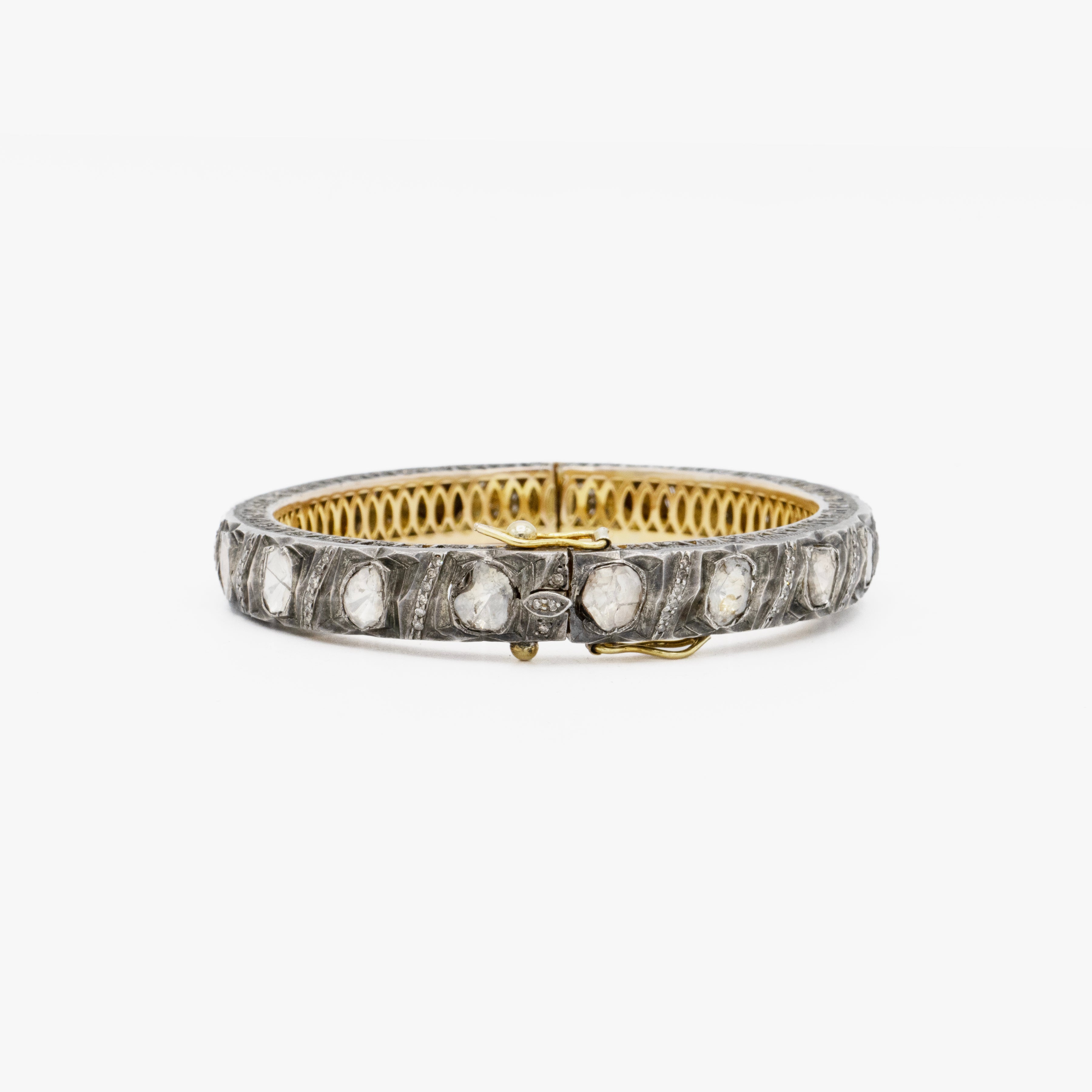 AM Studio Polki Diamond Bangle