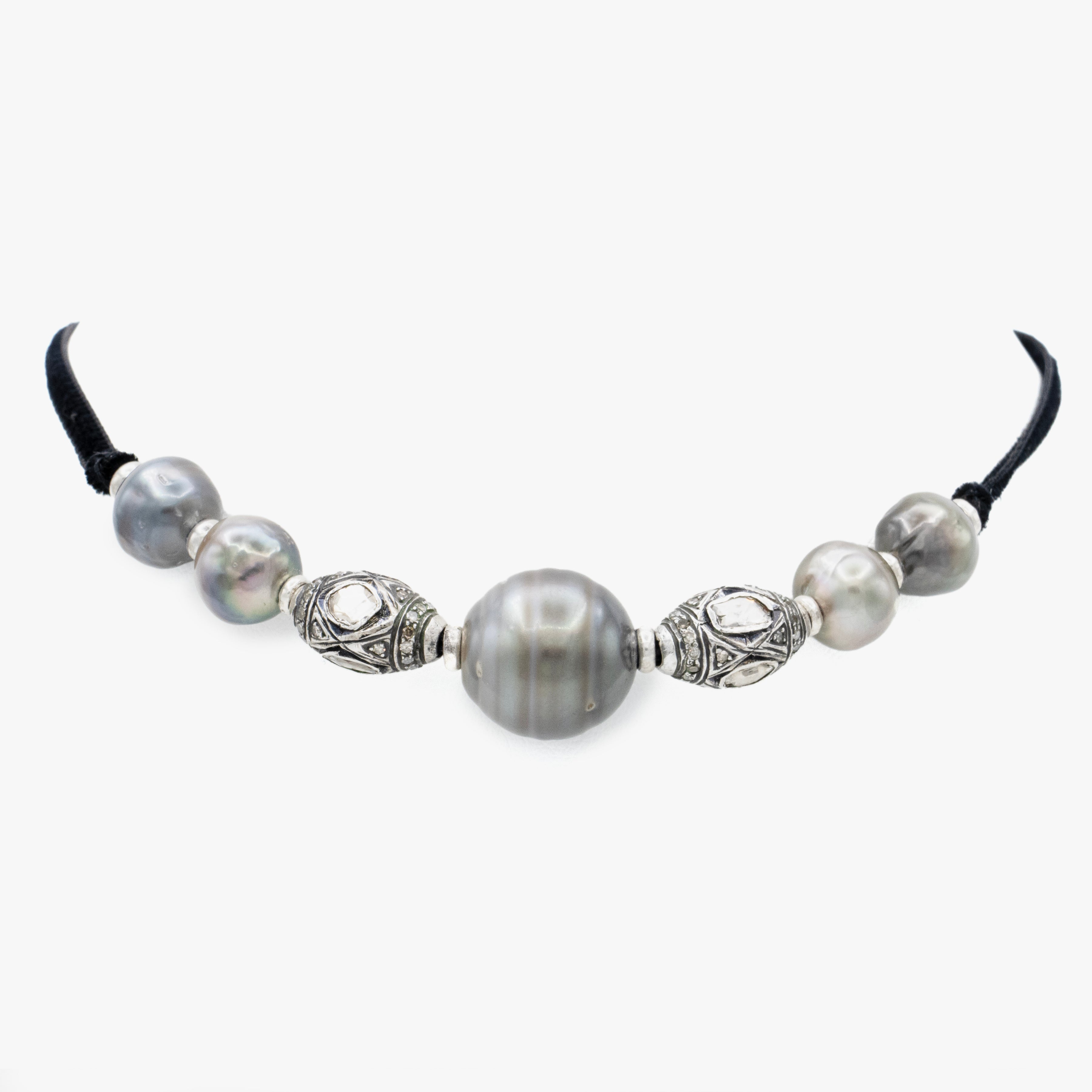 AM Studio Tahitian Pearl and Polki Diamond Necklace on Velvet