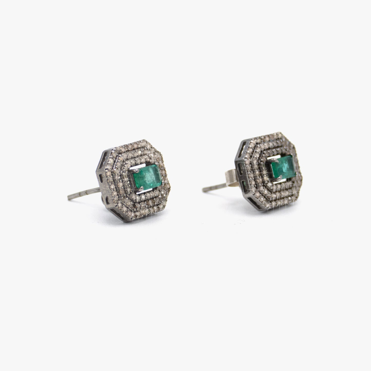 Emerald and Diamonds Studs