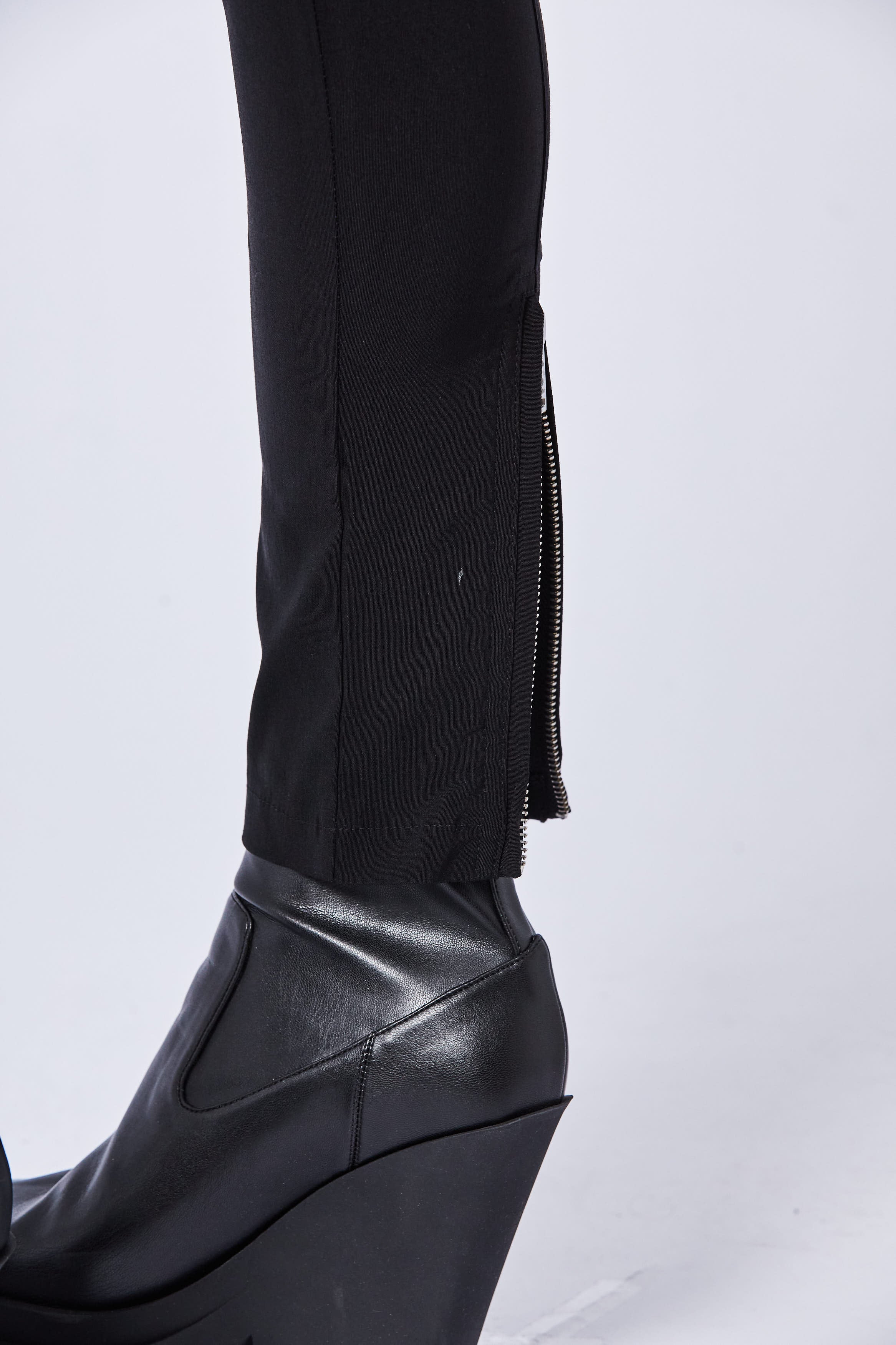 Thom Krom Slim Pants With Zippers