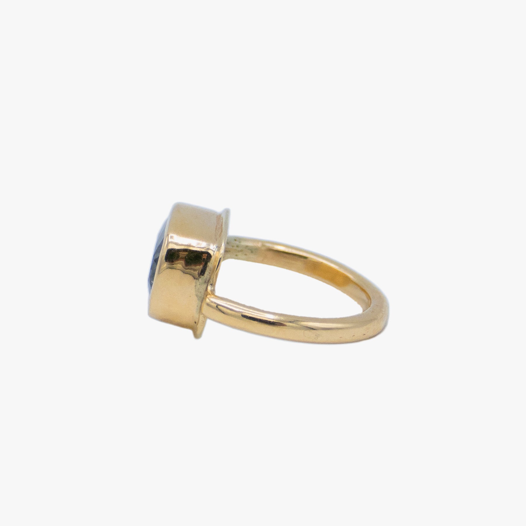 AM Studio Green Tourmaline Ring