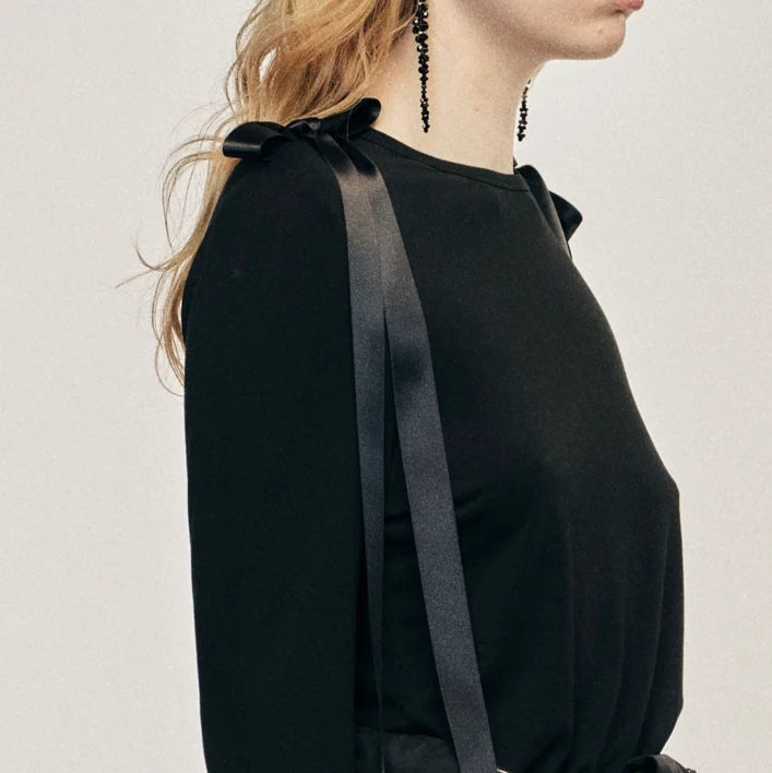 Bow Ribbon Tail Long Sleeve T-Shirt