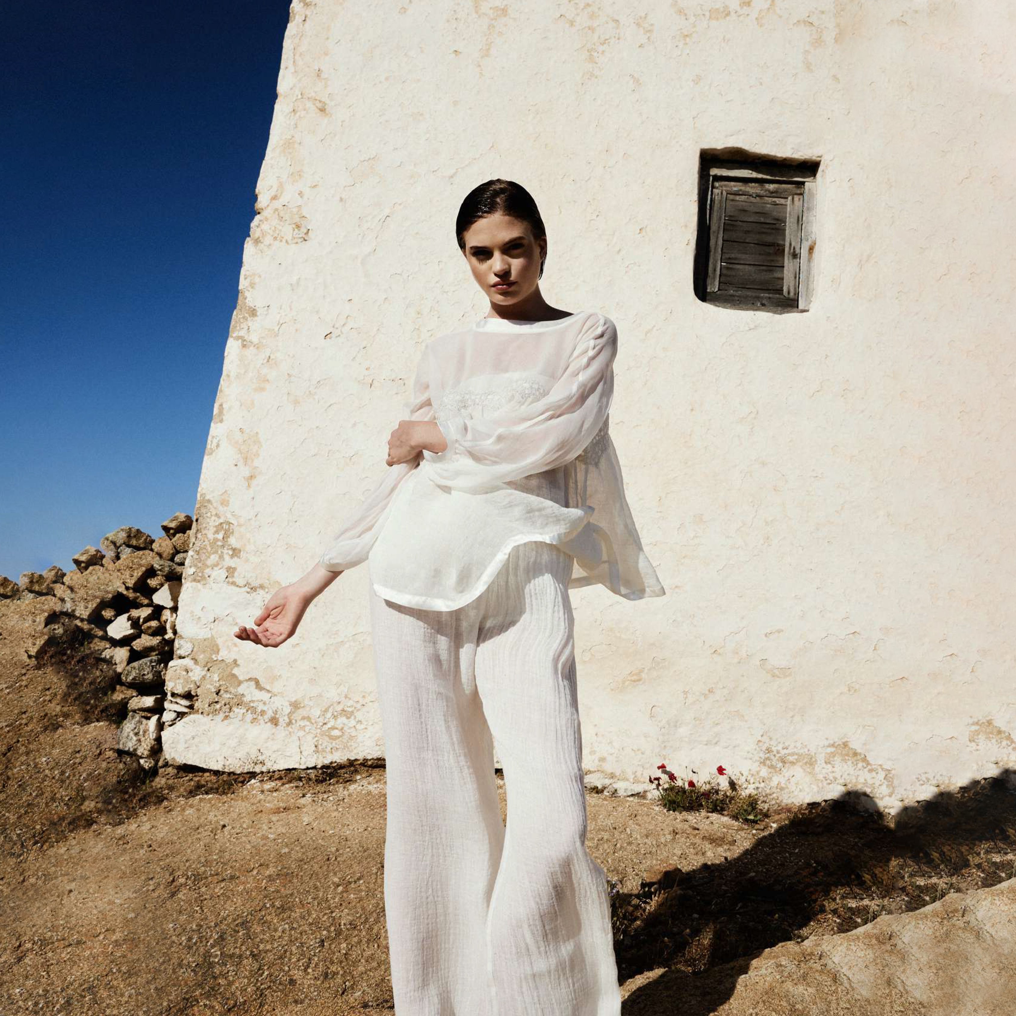 Maurizio Linen Crinkle Pants in Off-White | FETNEH BLAKE CONCEPT
