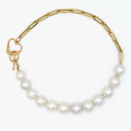 Gold and Pearl Necklace