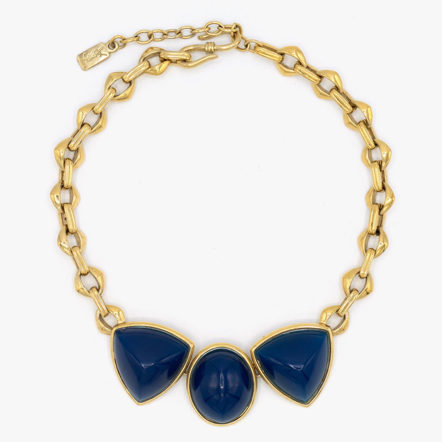 vintage chunky geometric and dimensional blue necklace from 1980's with gold tone chain